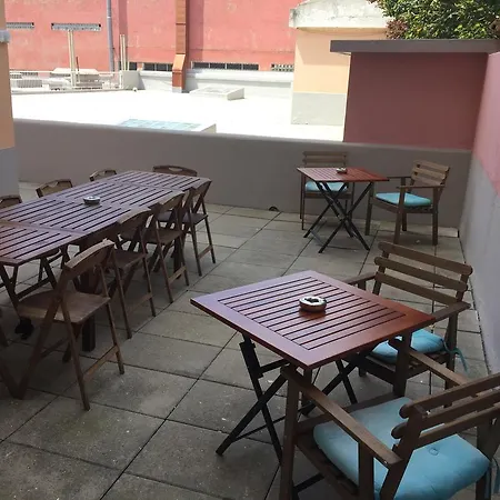 Liverpool Terrace * リスボン